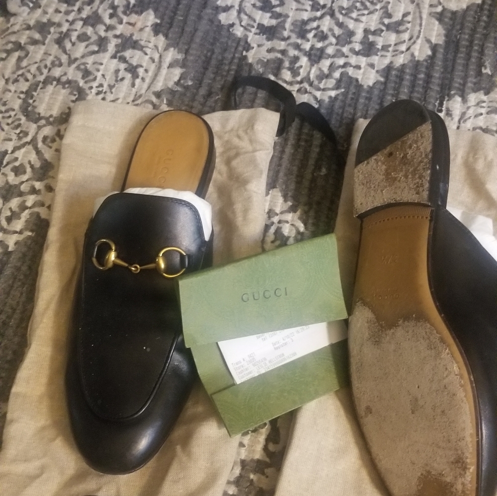 Gucci Princeton slip ons